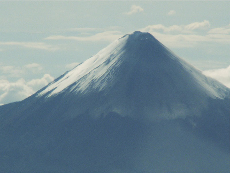 Top van de actieve vulkaan de Tungarahua bij Baños